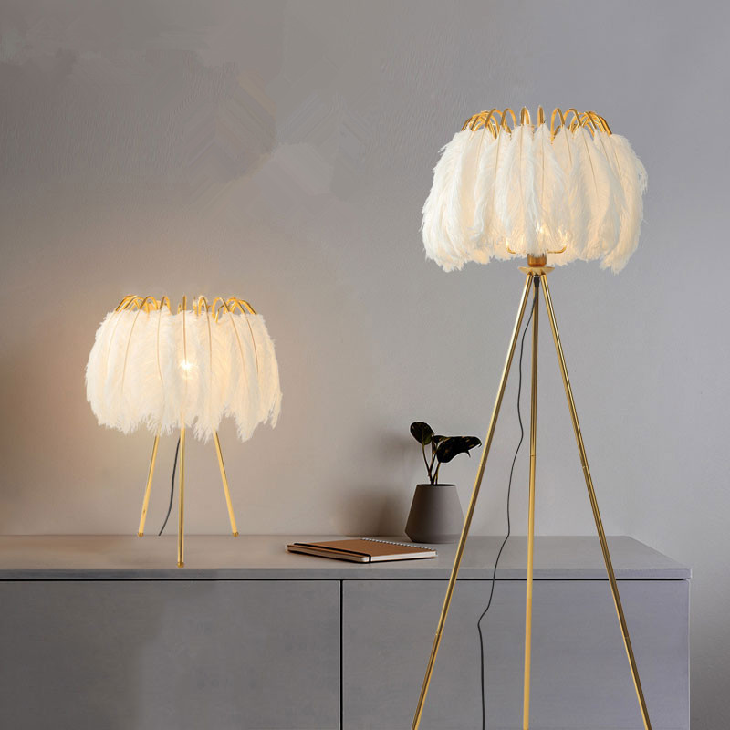 Floor Lamp Tripod - Modern Floor lamp for Living room
