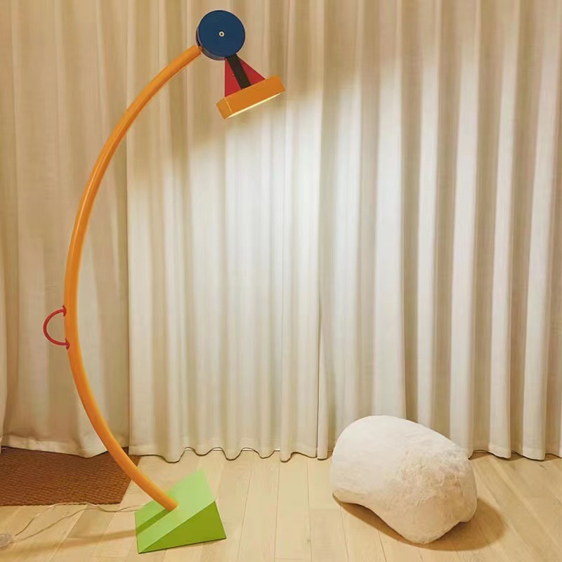 Modern Creative Color Cartoon  - огляд і ціна Floor Lamp Tripod