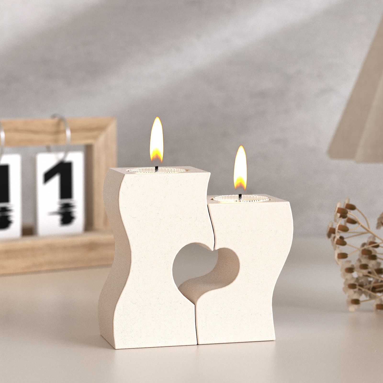 S Heart Candlestick Silicone M - огляд і ціна Candle Holder Set