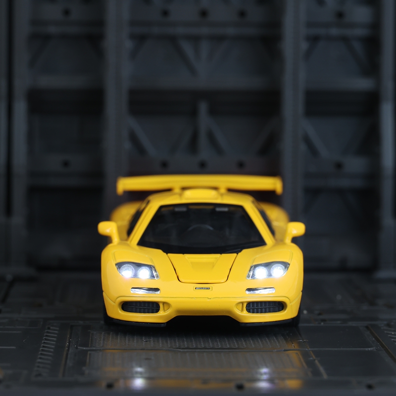 1: 32 simulation McLaren F1 al - огляд і ціна Decor Lighting Returns
