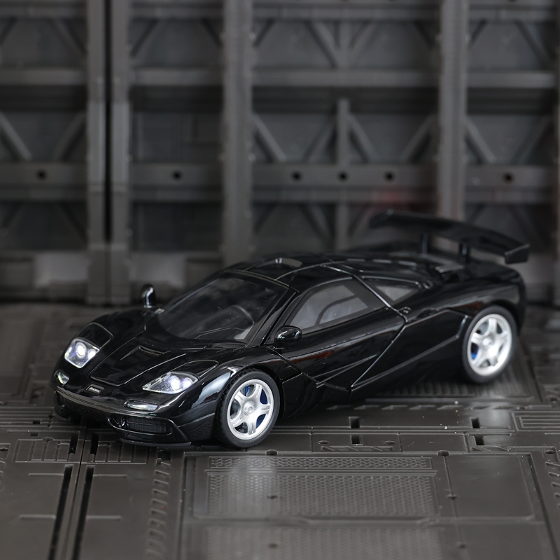 1: 32 simulation McLaren F1 al - огляд і ціна Decor Lighting Returns